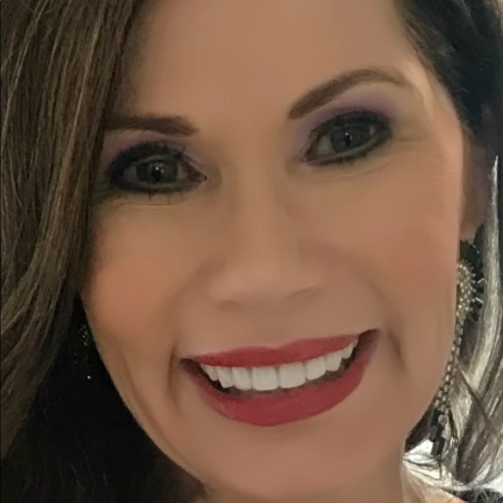 Meet your Posher, Kimber.